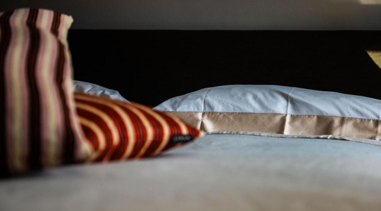 Boutique Hotel Al Palazzo Rosso Neive Luaran gambar