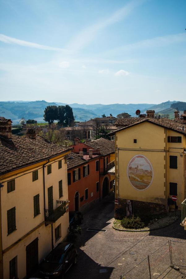 Boutique Hotel Al Palazzo Rosso Neive Luaran gambar