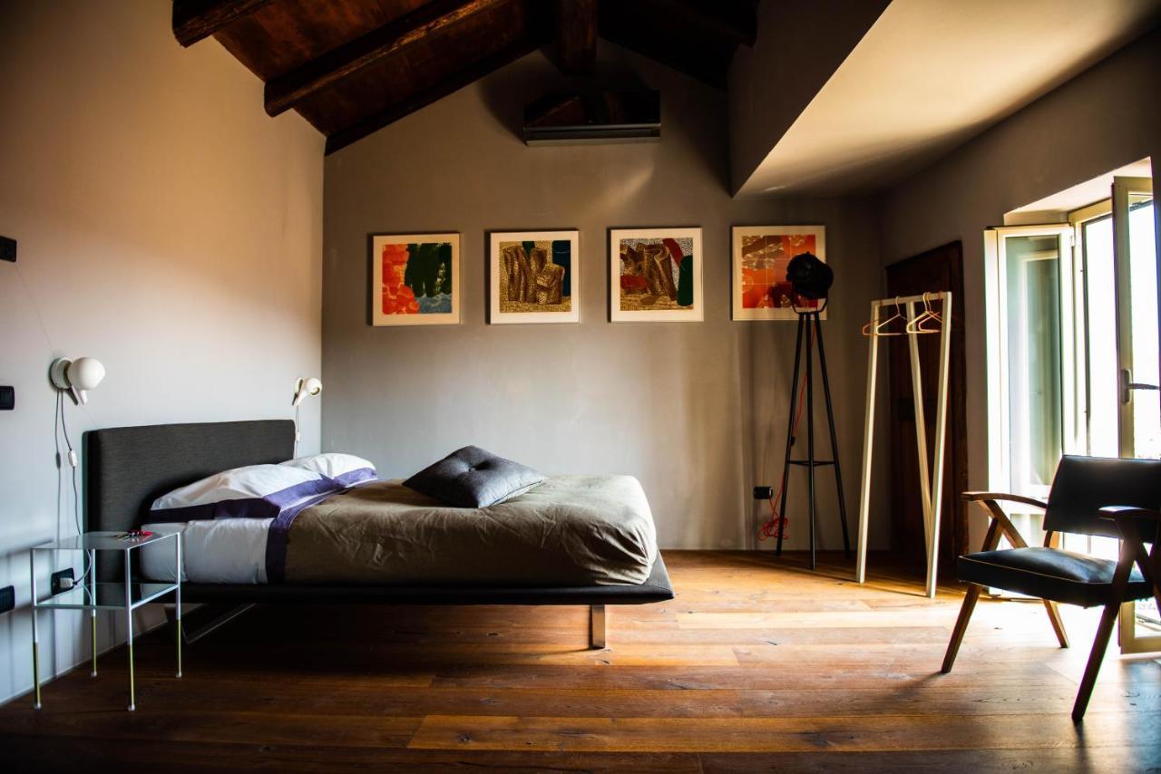 Boutique Hotel Al Palazzo Rosso Neive Luaran gambar