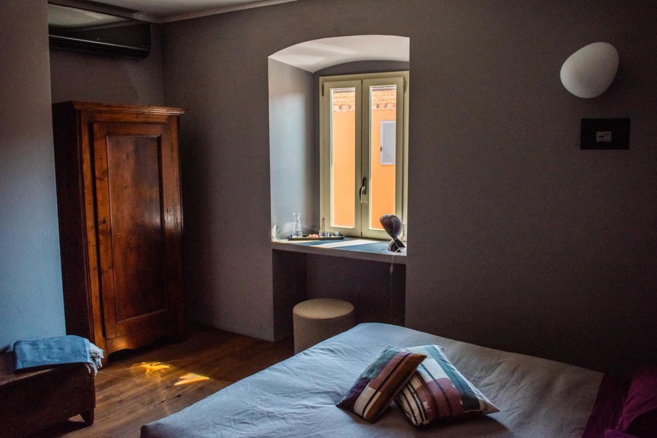 Boutique Hotel Al Palazzo Rosso Neive Luaran gambar